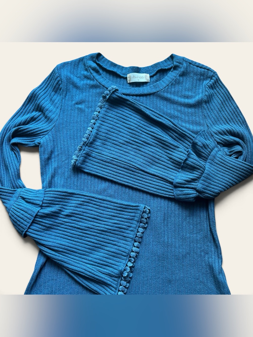 Altar’d State Blue Teal Ribbed Bell Sleeve Ruffle Top Size M